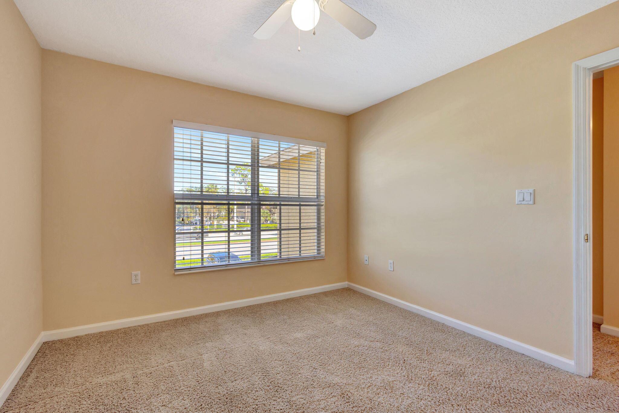 SUGAR POND MANOR OF WELLI - Residential Lease