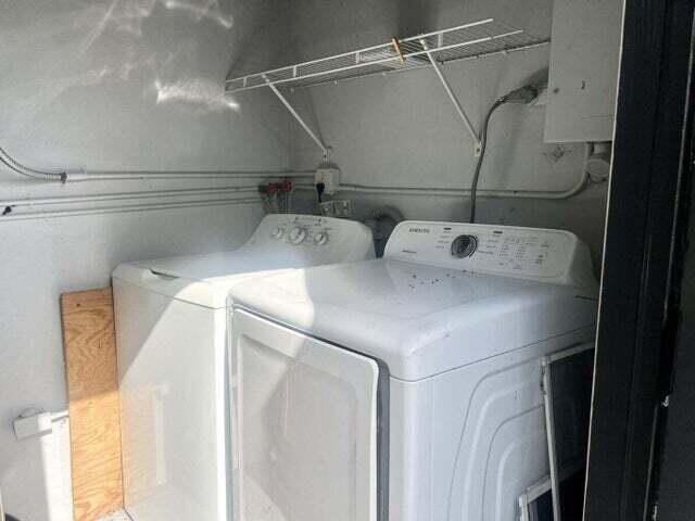 RIVER PARK UNIT 1 - Residential Lease
