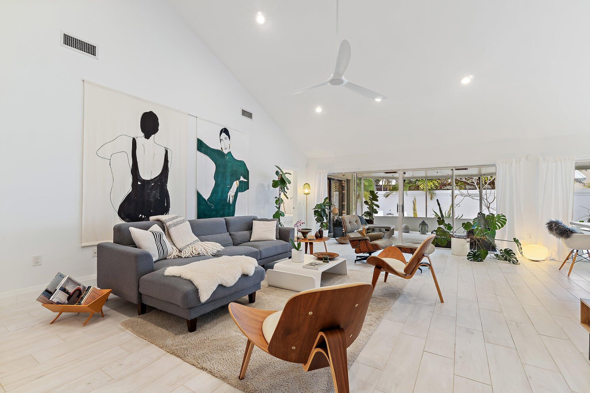 125 Harbourside Circle