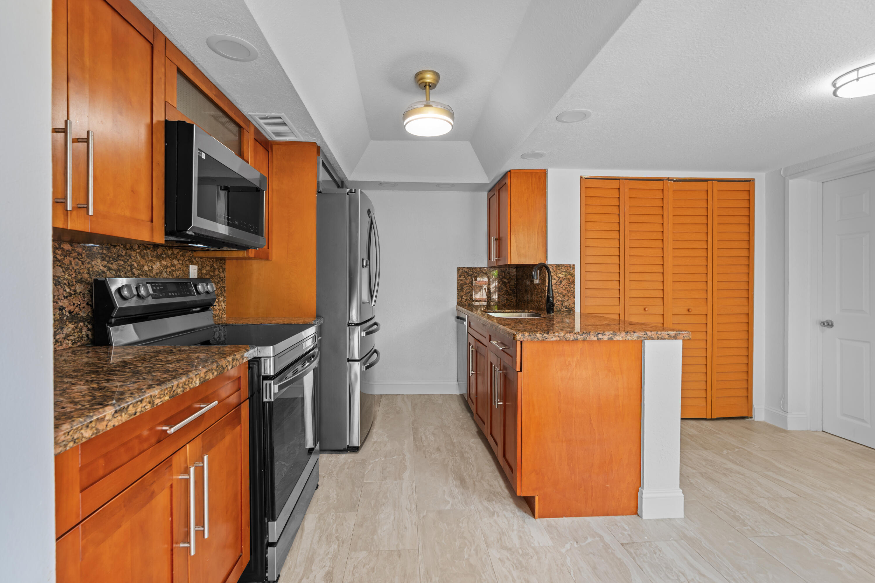 701 NE 205th Terrace