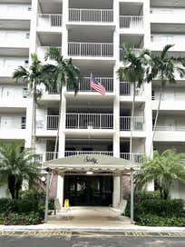605 OAKS Drive 810 Pompano Beach FL 33069