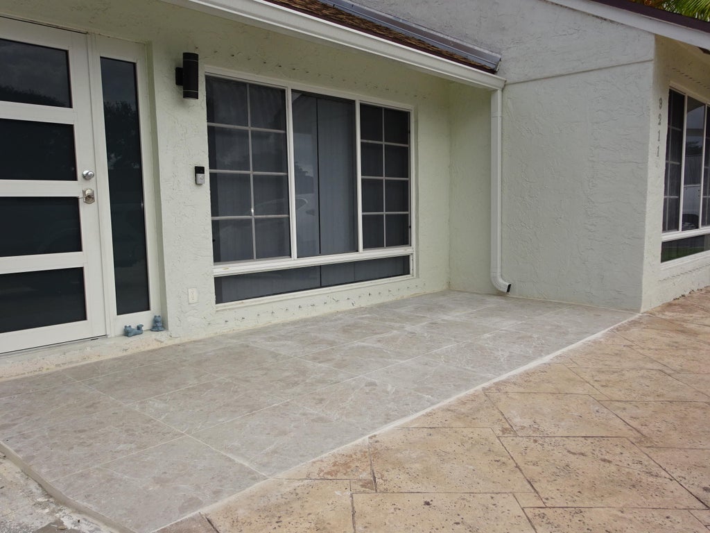 Photo of 9211 S CYPRESS Circle, Miramar, FL 33025 (MLS # B26089715)