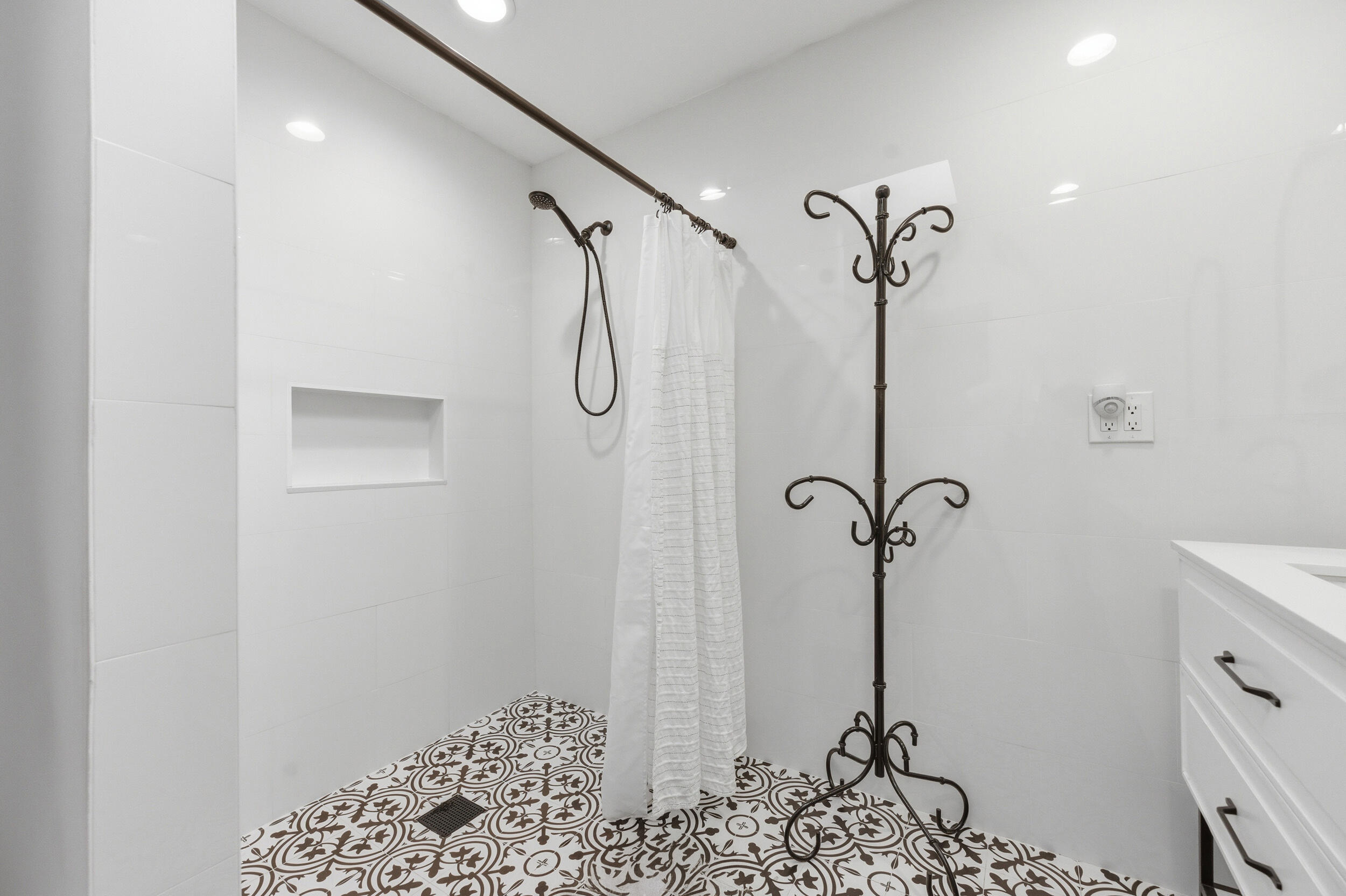 CORAL SPRINGS UNIVERSITY DRIVE - Residential