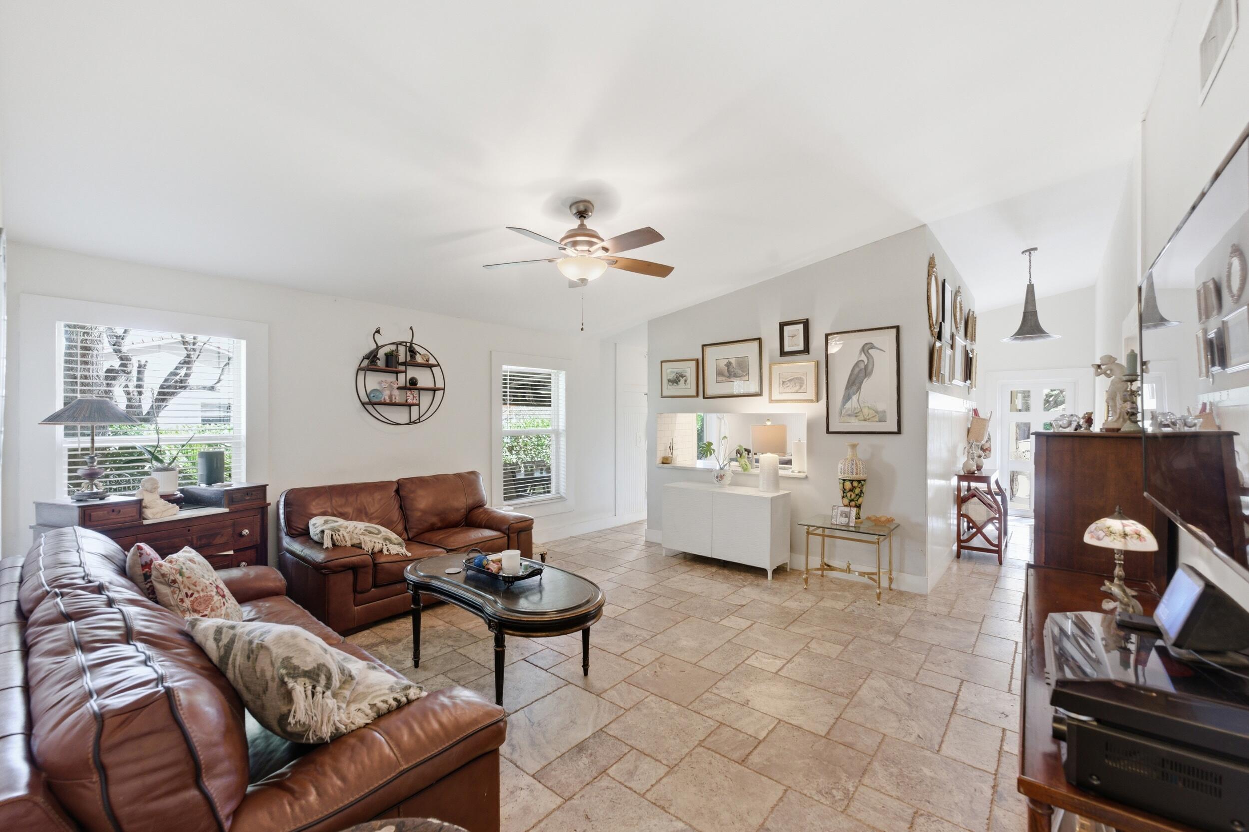 CORAL SPRINGS UNIVERSITY DRIVE - Residential
