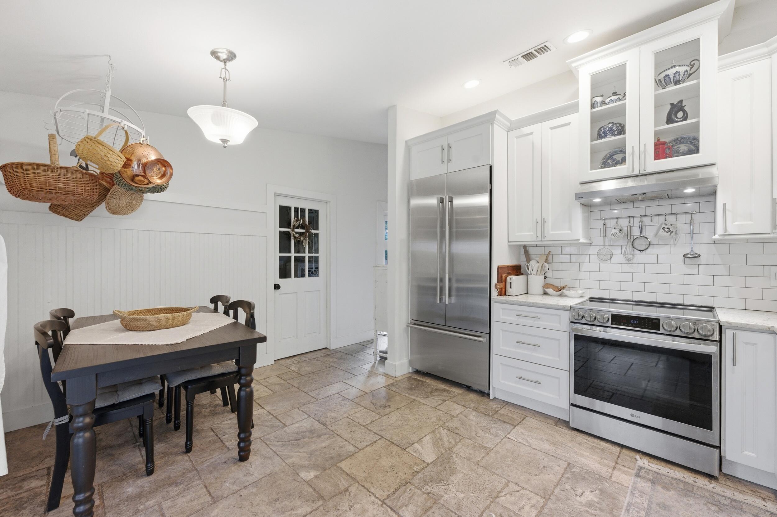 CORAL SPRINGS UNIVERSITY DRIVE - Residential