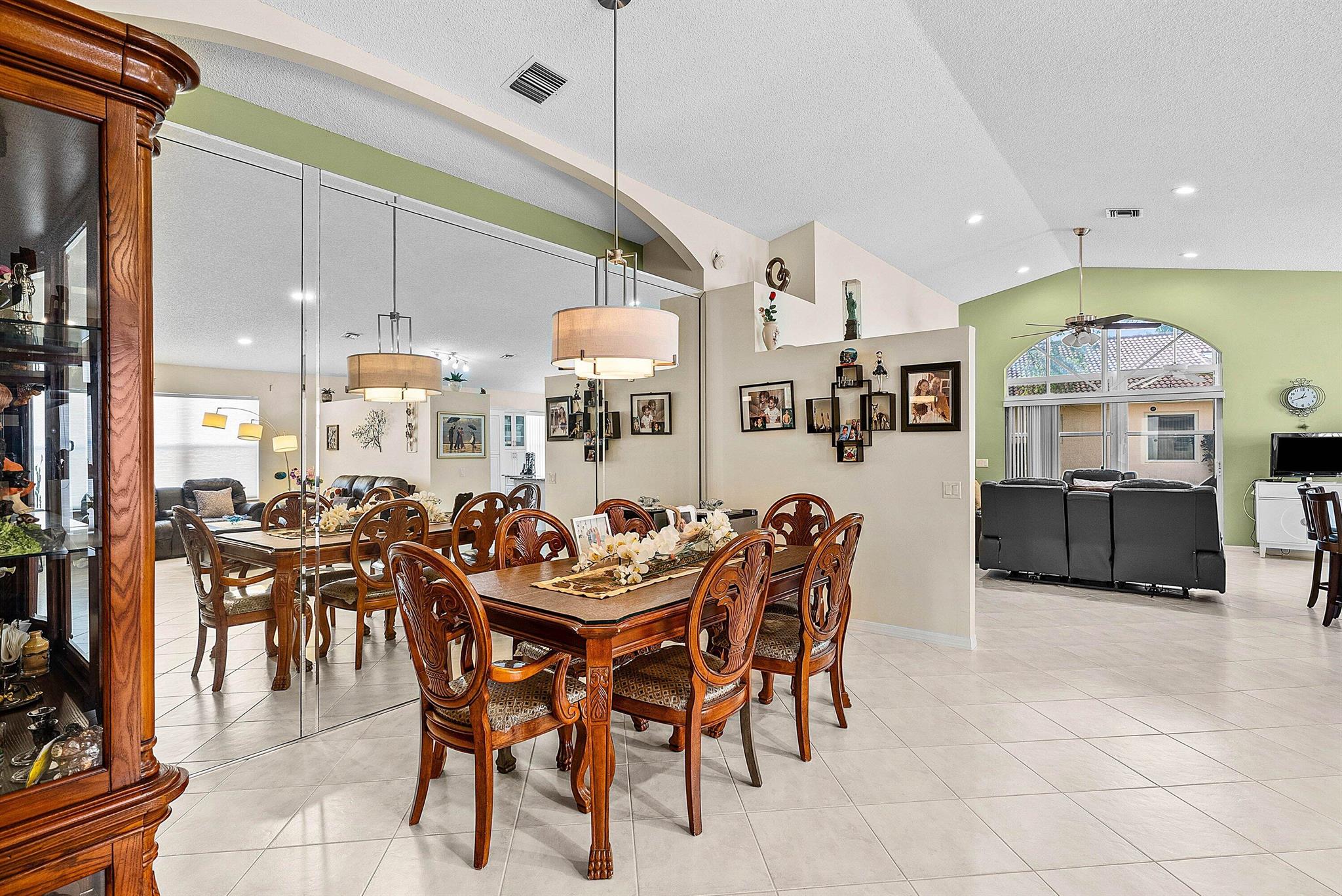 INDIAN HILLS 1 - Residential