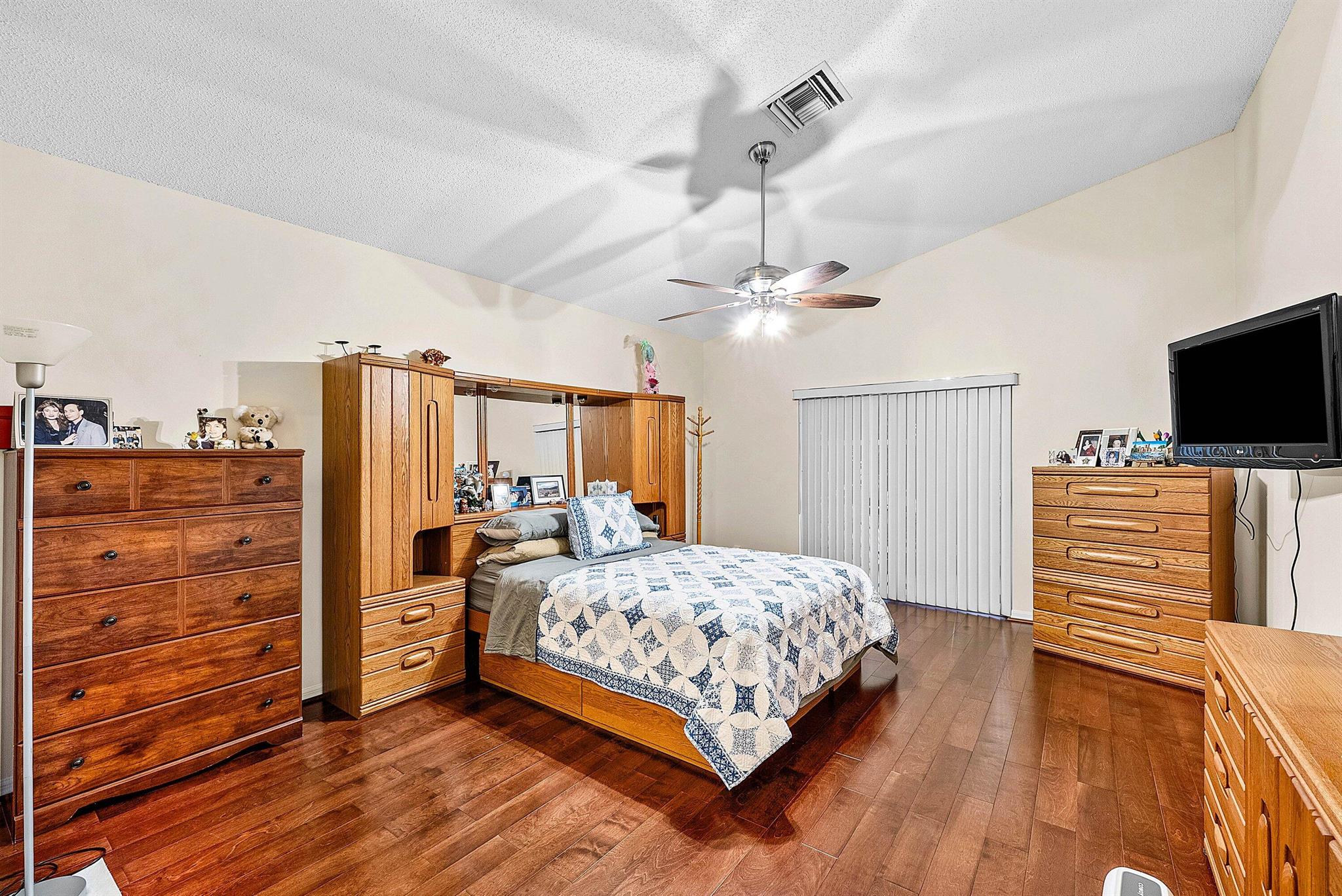 INDIAN HILLS 1 - Residential