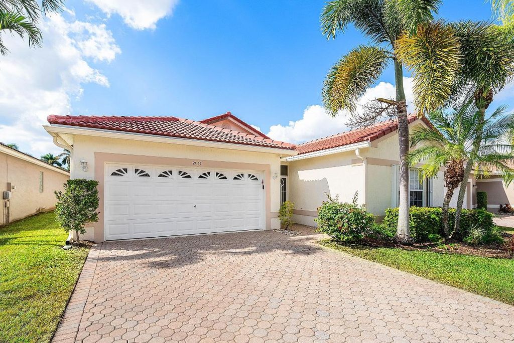 Photo of 9769 Lemonwood Terrace, Boynton Beach, FL 33437 (MLS # R11142858)