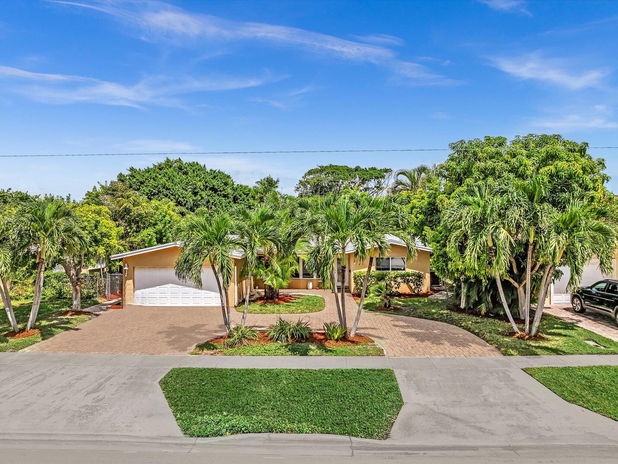 905 SE 13TH Court
