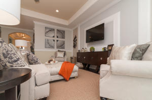 VISTA LAGO - Residential