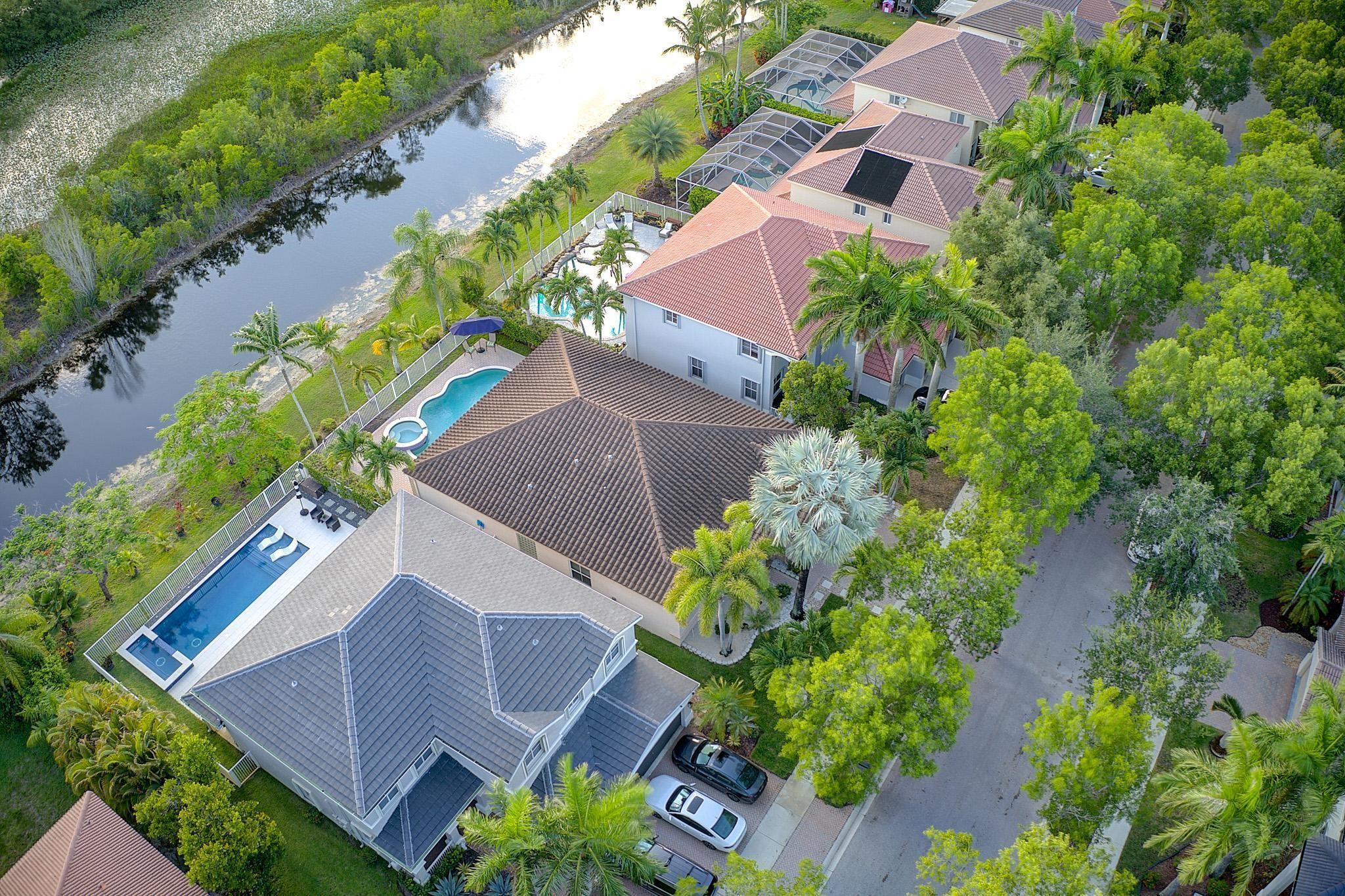 Sector 2-Parcels 17, 18, - Residential