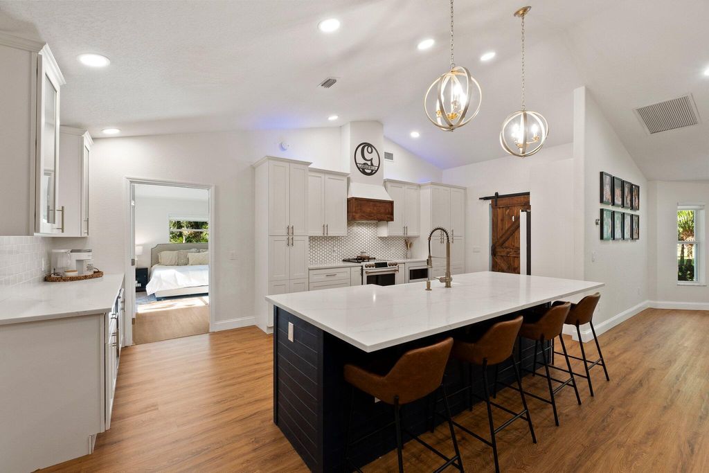 Photo of 4706 Sunrise Boulevard, Fort Pierce, FL 34982 (MLS # R10982888)