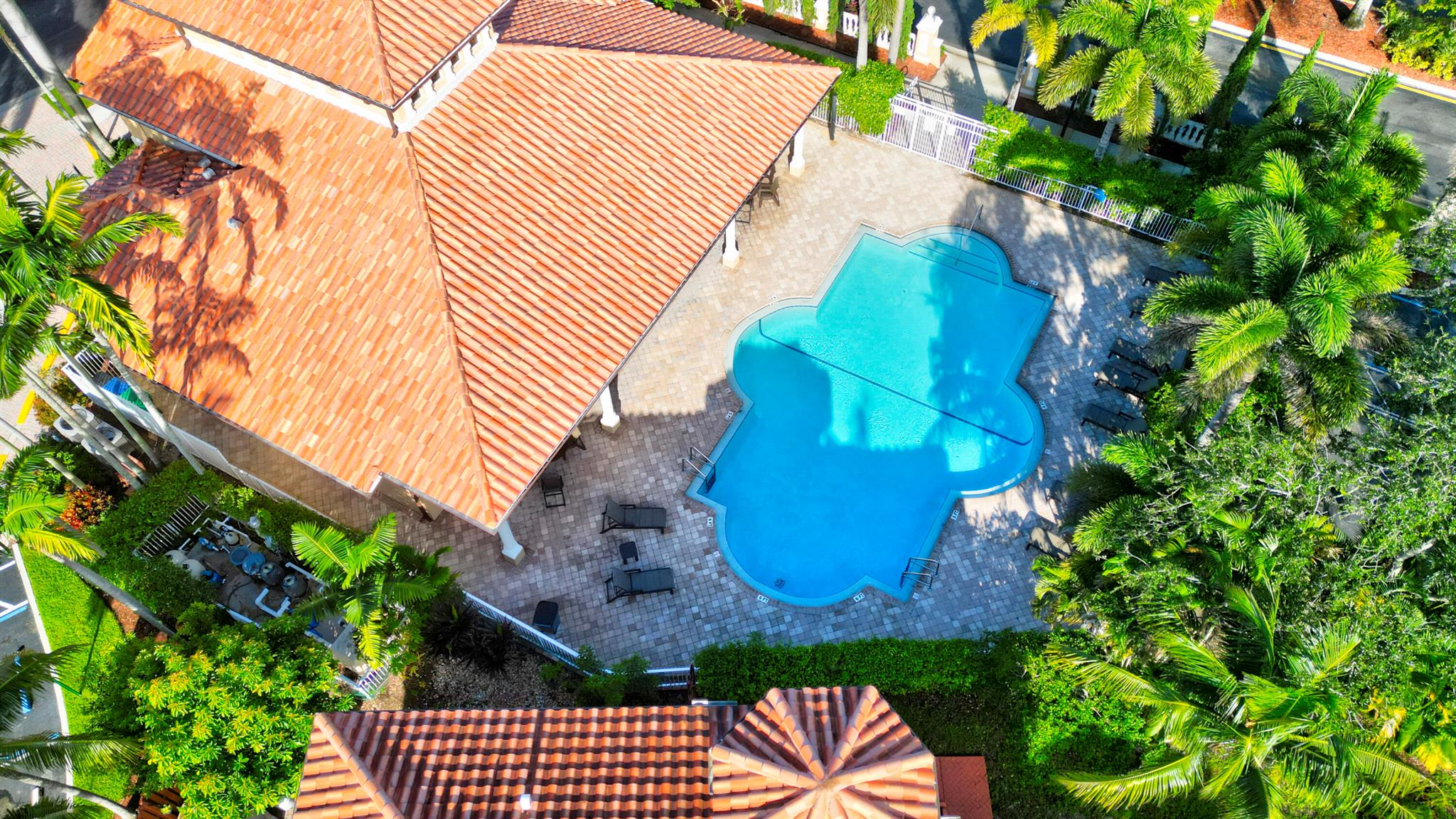 BELLAGIO AT VIZCAYA - Residential