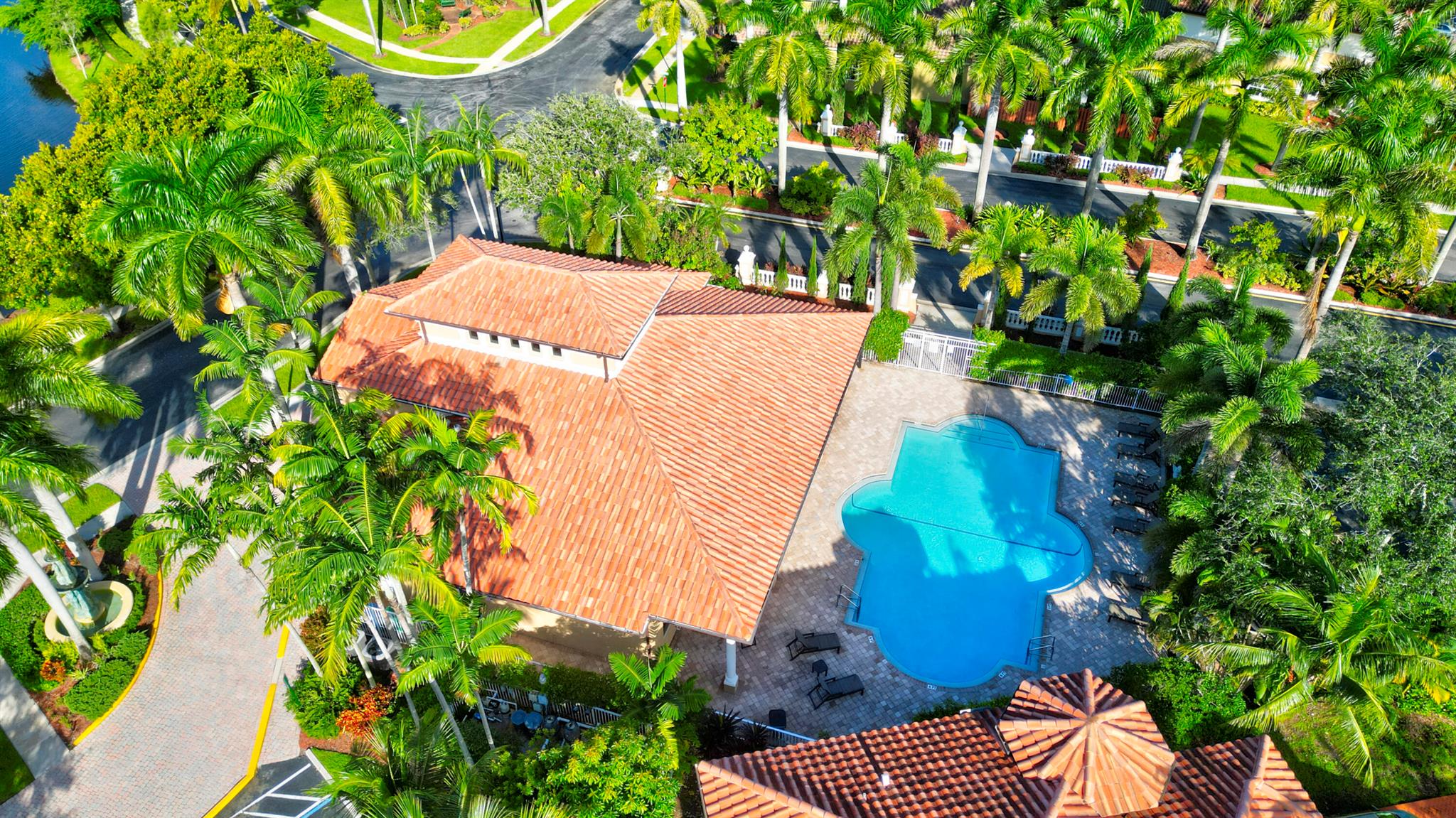 BELLAGIO AT VIZCAYA - Residential