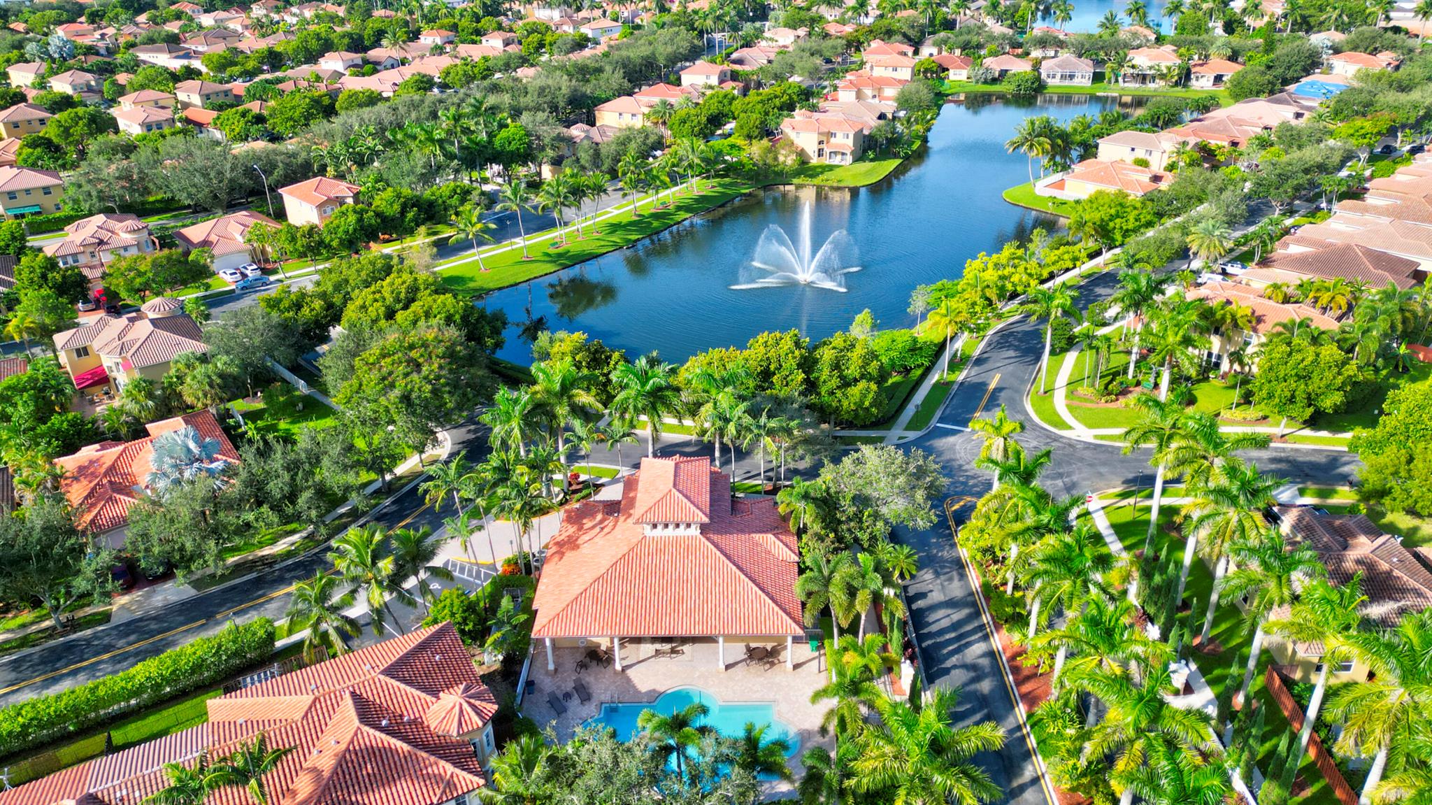 BELLAGIO AT VIZCAYA - Residential