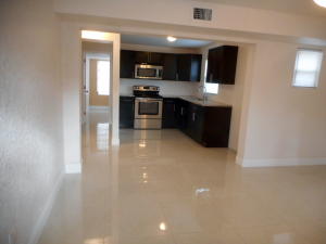 TROPICAL TERRACE - Residential