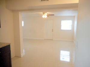 TROPICAL TERRACE - Residential