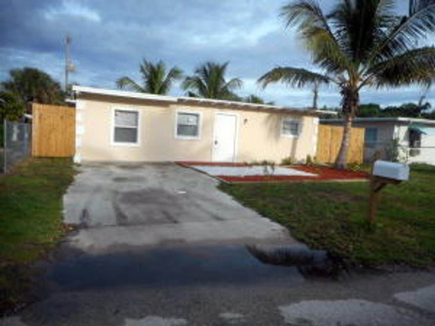 Nice House completely renovated three bedroom with two bathroom CBS home  located within minutes of major highways and beaches, interior and exterior have new pain through, porcelain  tile floors granite counter tops stainless steel appliances great House for First time Home buyers.....Hurry won't last long