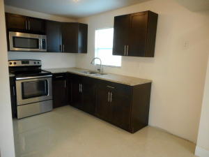 TROPICAL TERRACE - Residential