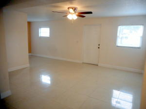 TROPICAL TERRACE - Residential