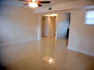 TROPICAL TERRACE - Residential