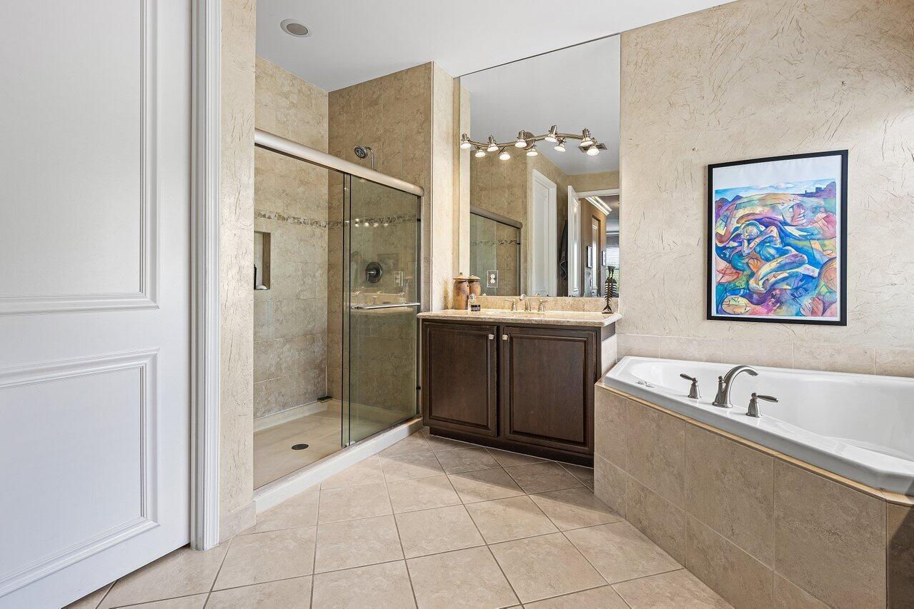 CANYON TRAILS - Residential