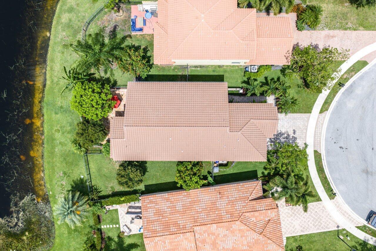 CANYON TRAILS - Residential