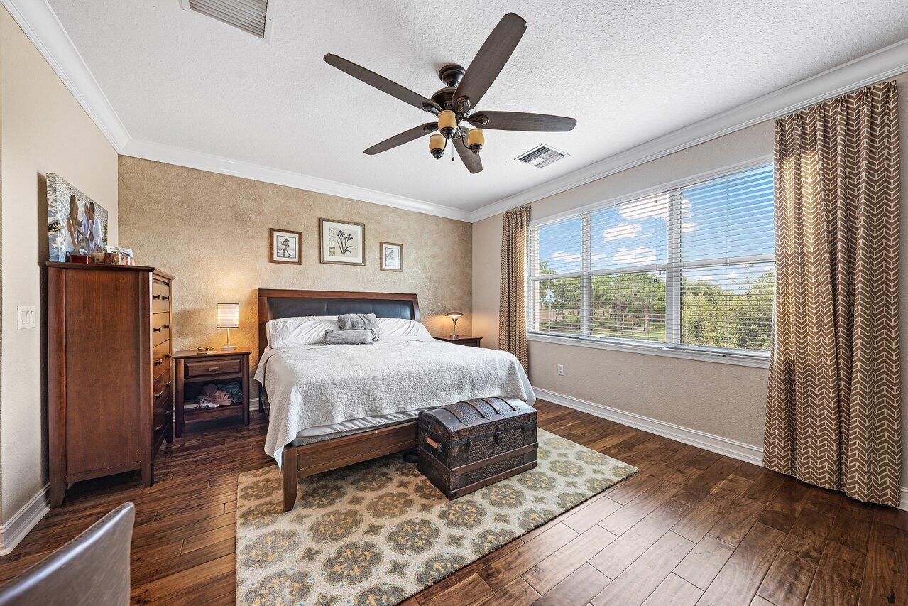 CANYON TRAILS - Residential