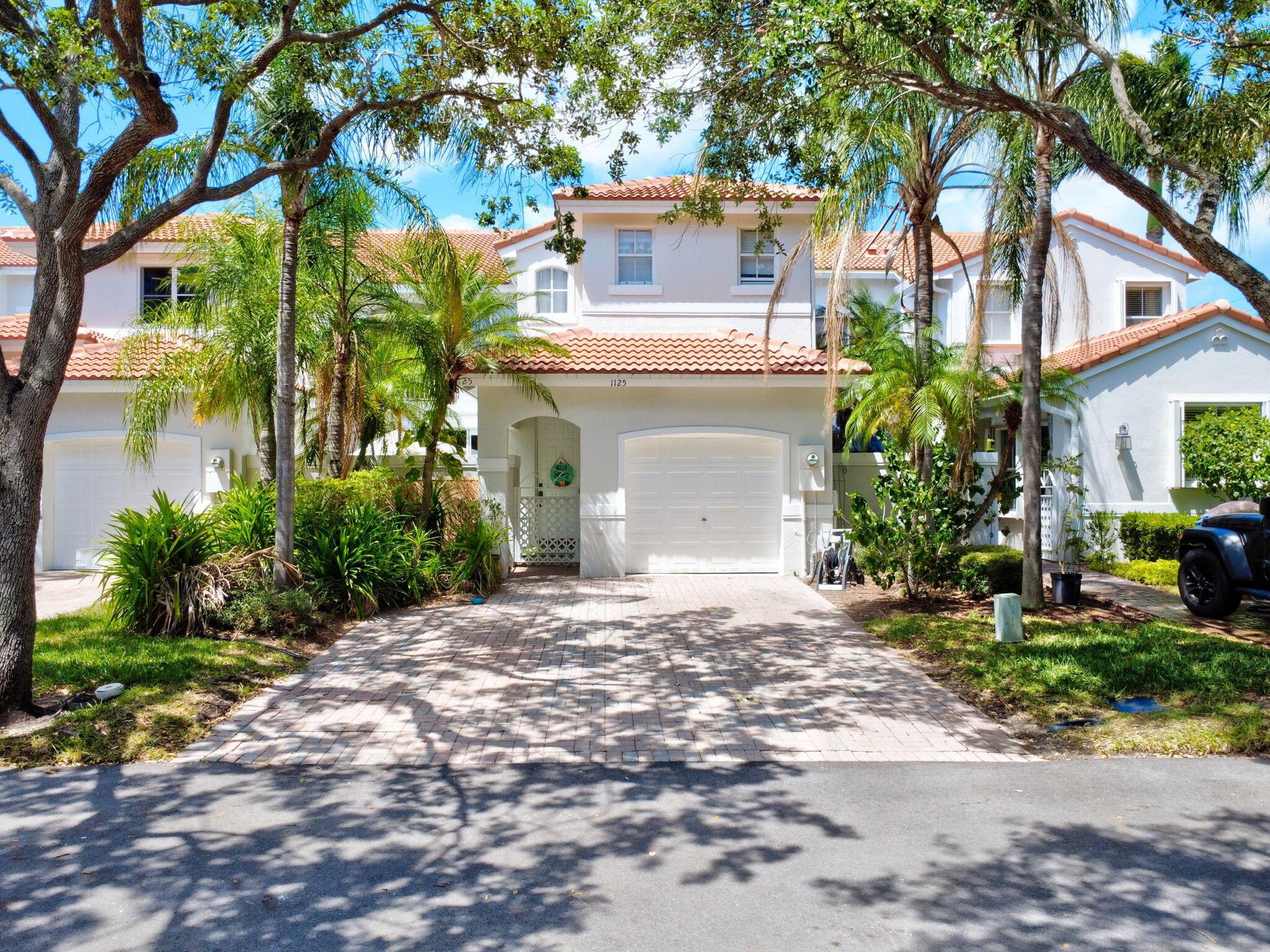 1125 Canella Lane