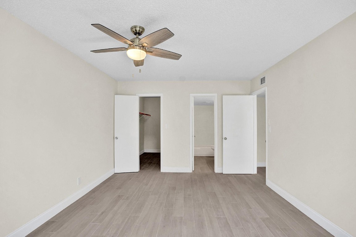 OAKLAND SHORES - Residential