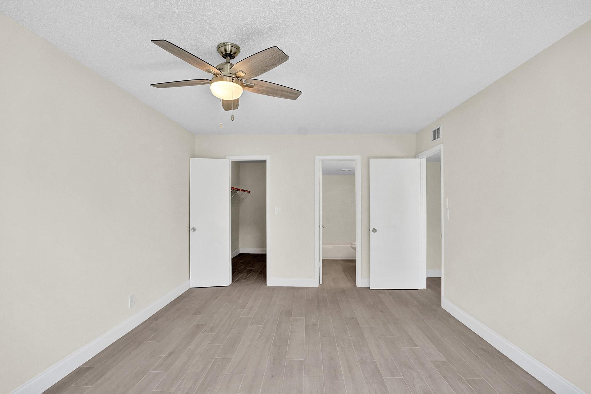 OAKLAND SHORES - Residential