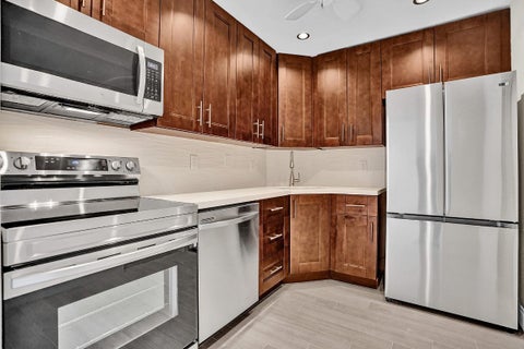 Photo of 3115 Oakland Shores Drive #E109, Oakland Park, FL 33309 (MLS # F10537856)