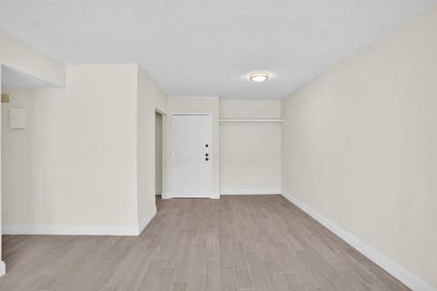 Tiny photo for 3115 Oakland Shores Drive #E109, Oakland Park, FL 33309 (MLS # F10537856)