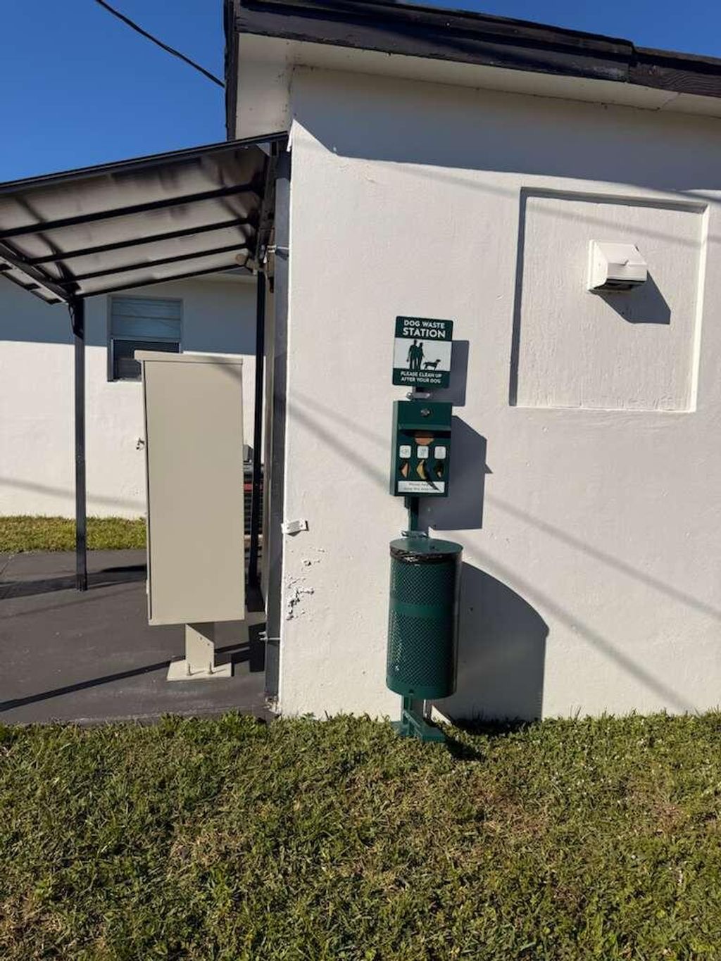 Photo of 1885 40th Avenue #4, Vero Beach, FL 32960 (MLS # B26022296)