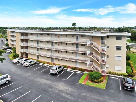 Photo of 2724 N Garden Drive #205, Lake Worth, FL 33461 (MLS # B26016356)