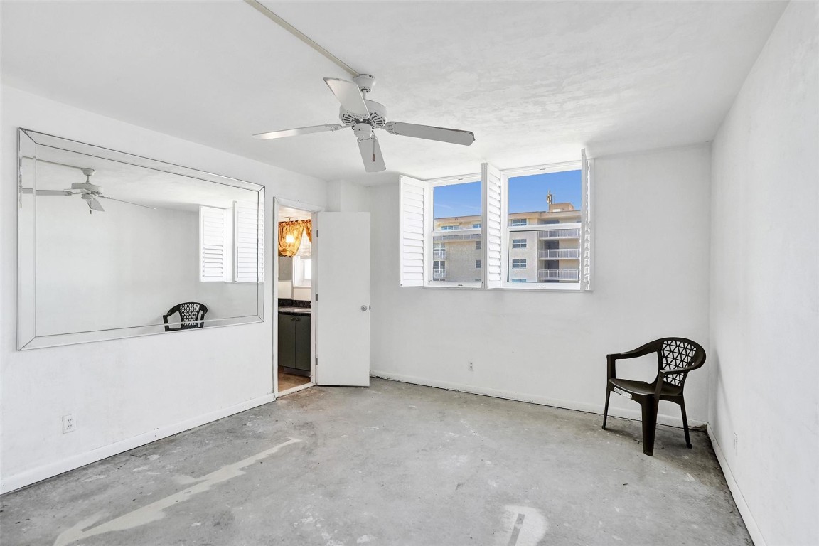 HILLSBORO LEBARON - Residential