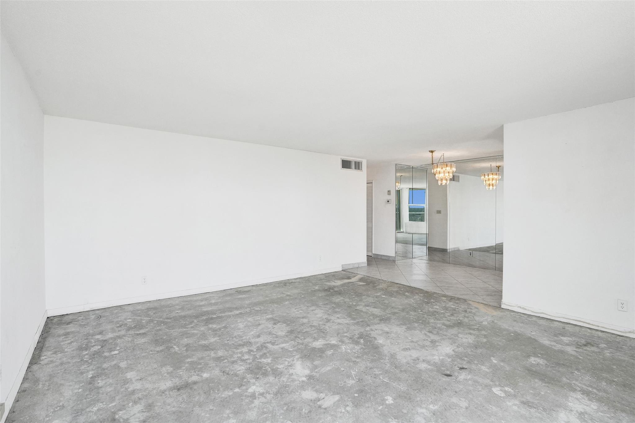 HILLSBORO LEBARON - Residential