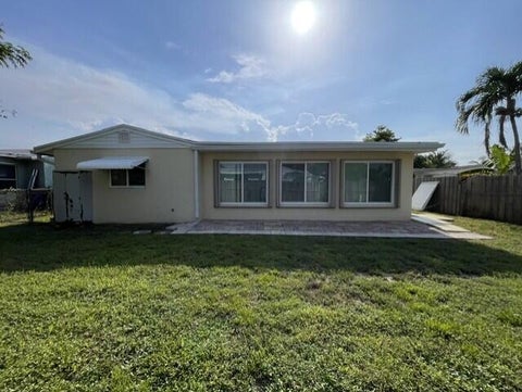 Tiny photo for 180 SW 77th Avenue, Margate, FL 33068 (MLS # B26043677)