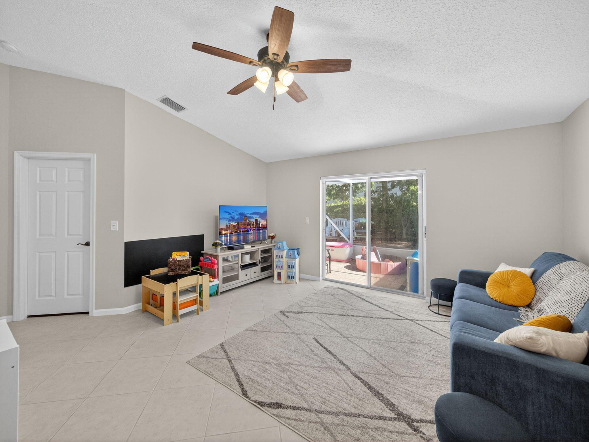 RIVERMILL - Residential