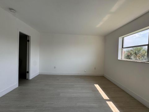 Tiny photo for 2831 E Sunrise Lakes Drive E #311, Sunrise, FL 33322 (MLS # B26042428)