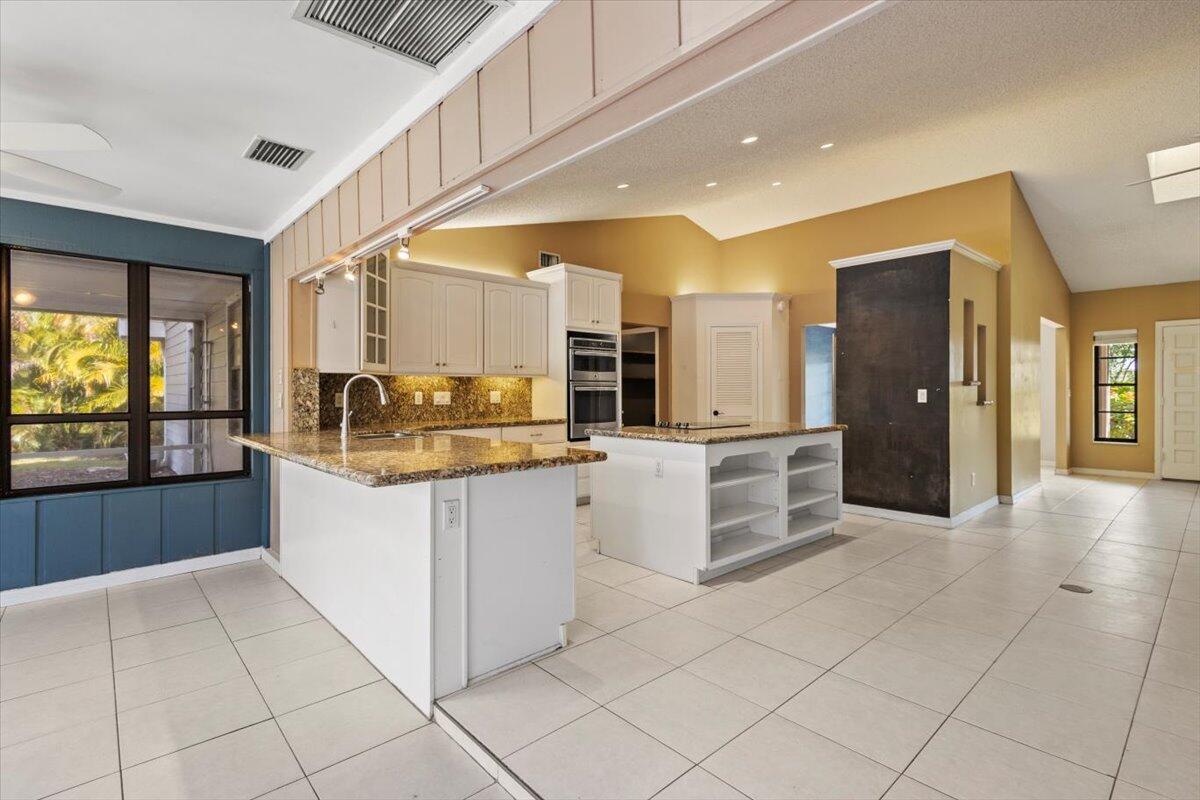 SOUTH PORT ST LUCIE UNIT - Residential