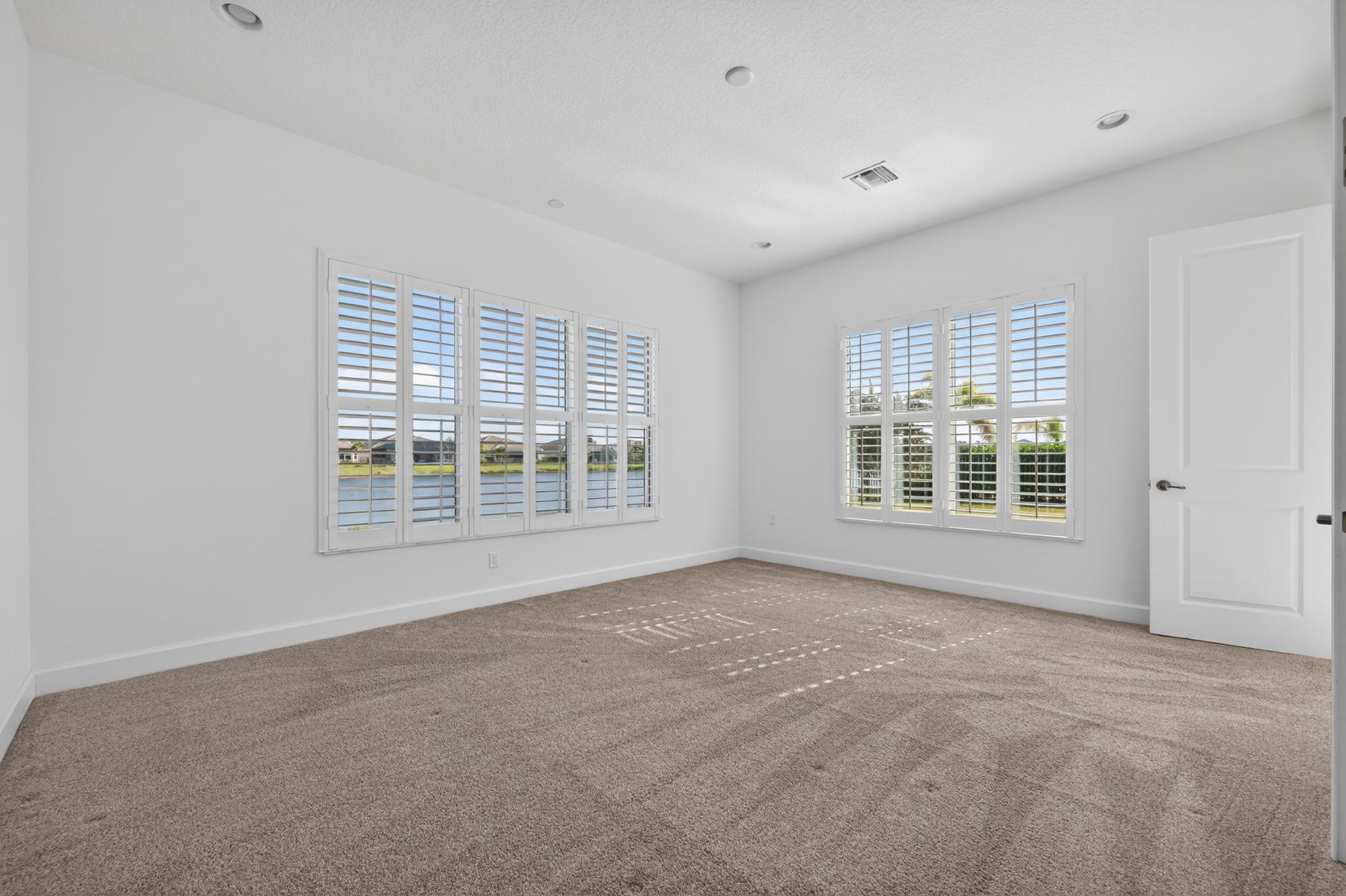 RIVERLAND - Residential Lease