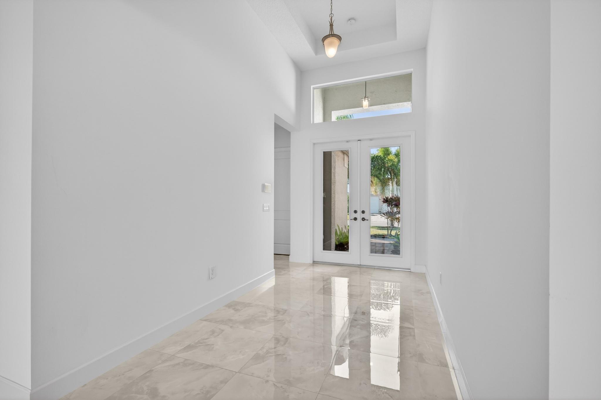 RIVERLAND - Residential Lease