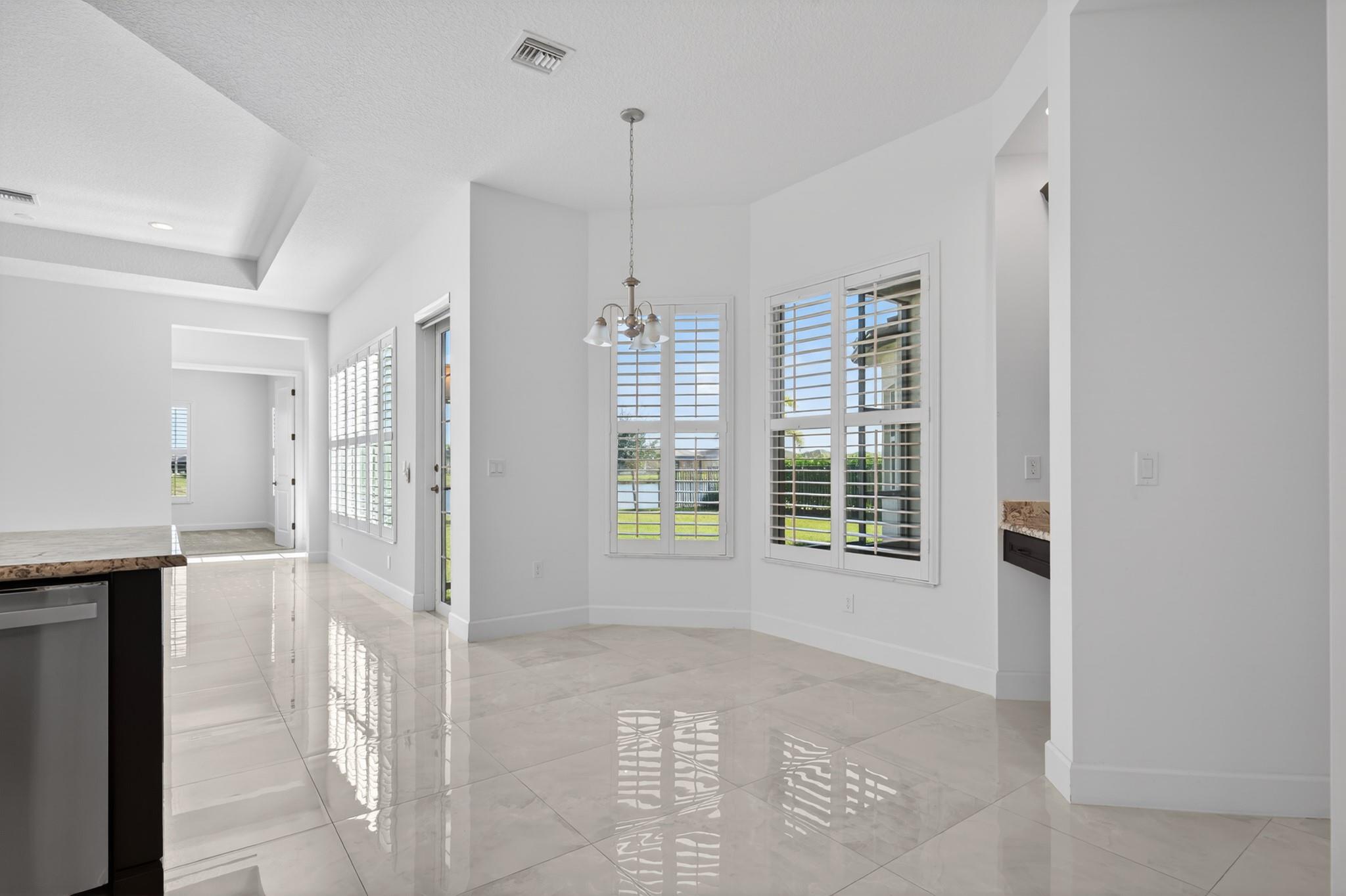 RIVERLAND - Residential Lease