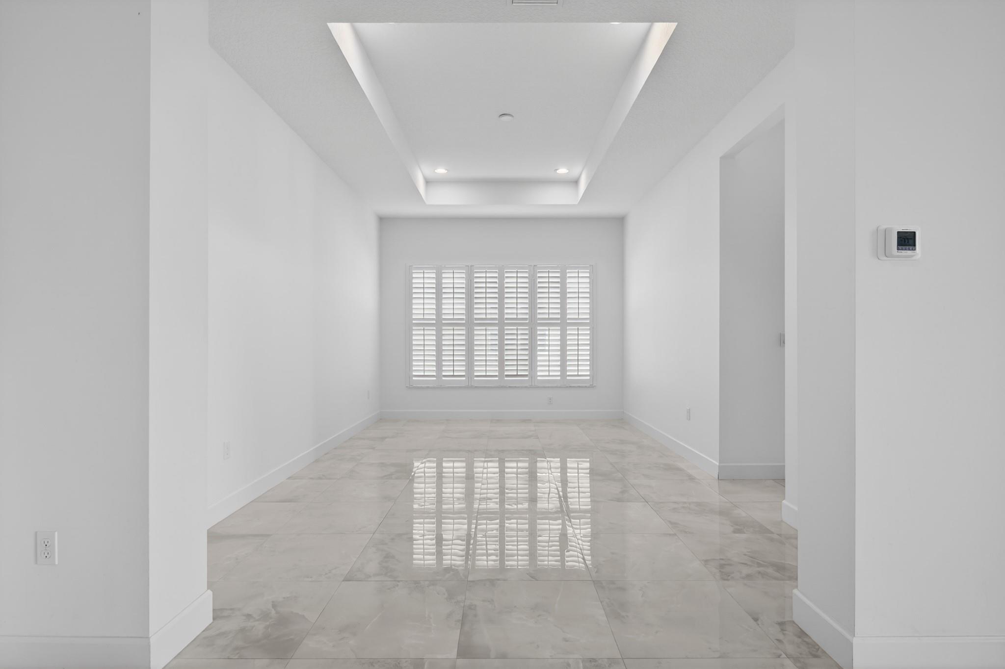 RIVERLAND - Residential Lease