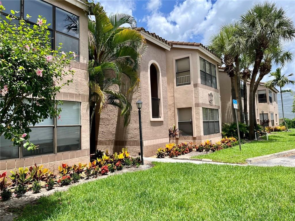Spacious 2 bedroom, 2 bath condo located in the heart of Davie and close to colleges, shopping and dining. Large living room. Two master bedrooms, each with a walk in closet. Full sized washer and dryer within unit. All of this within a lovely community complete with amenities. Water included. Current tenant vacating July 1st.