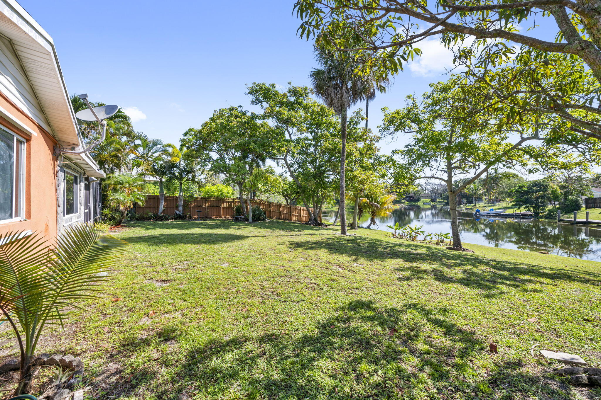 EDGEFIELD 1ST SEC - Residential