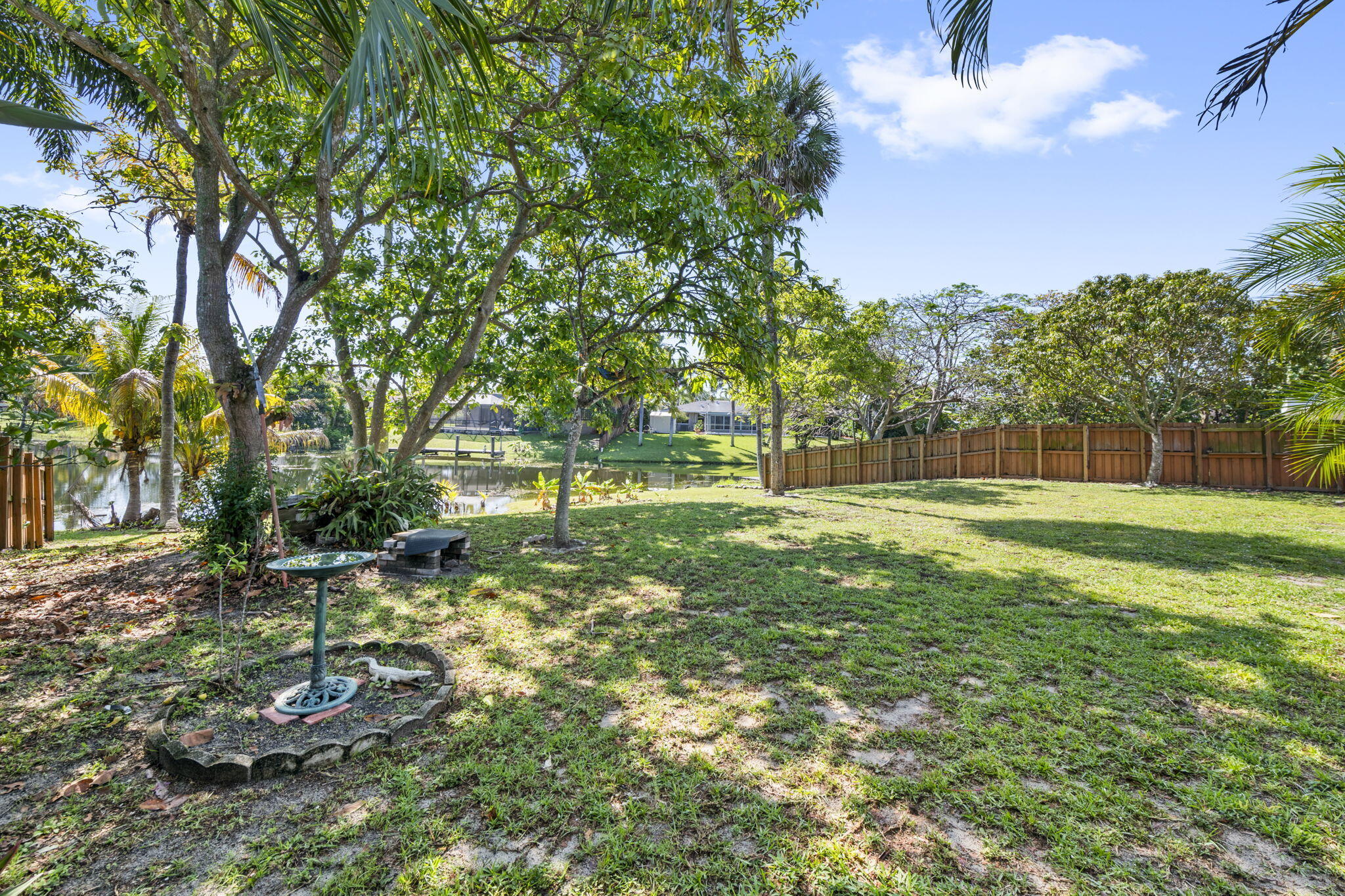 EDGEFIELD 1ST SEC - Residential