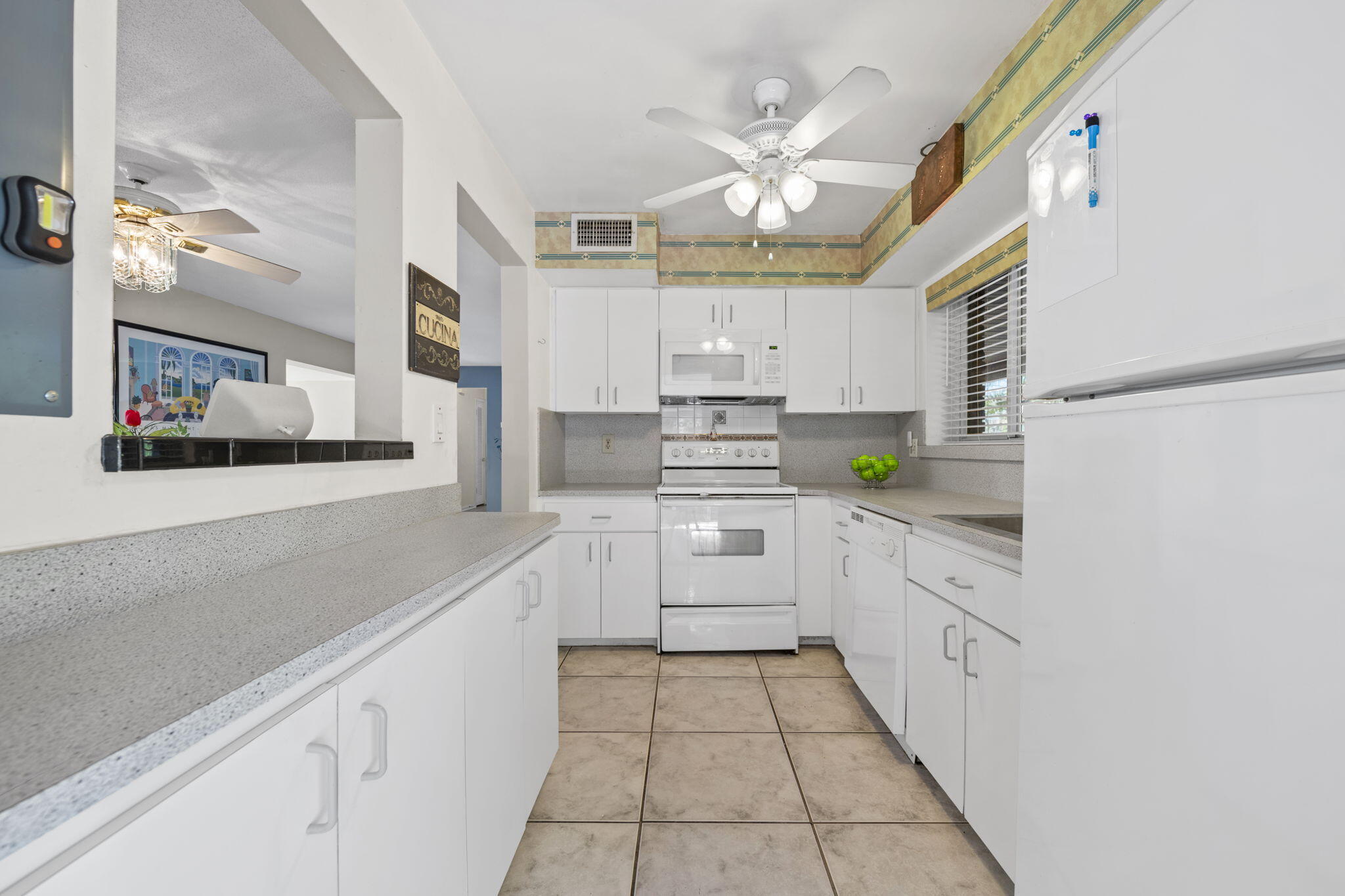 EDGEFIELD 1ST SEC - Residential