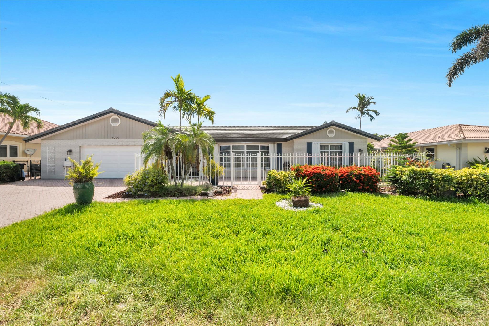 Lighthouse Point Waterfront Rental! 4 bedroom/3 bath home on a deepwater canal with direct ocean access. Enjoy a private dock for your boat, a spacious screened in patio with pool ideal for relaxing or entertaining. Located in a quiet neighborhood just minutes from the Intracoastal, beaches, dining, and shopping. Perfect for boaters and those who love waterfront living. Pets considered with a fee.